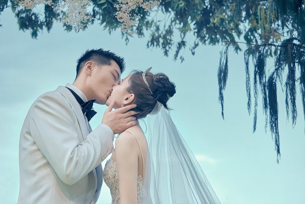 重感情又死心眼的人一旦失恋是不是很难走出来？游戏画面